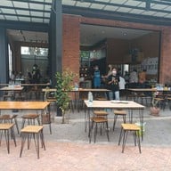 บรรยากาศ ข้าวแกง ครัวไทย ปตท.