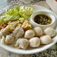 เมนูของร้าน ฮ้อธงชัยหมึกจรวด&เย็นซ่าน้ำจรวด