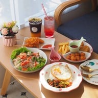 รักแรกพบ คาเฟ่ -