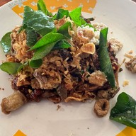 ลาบนงลักษณ์ เชียงดาว