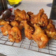 ข้าวผัดคุณลี้