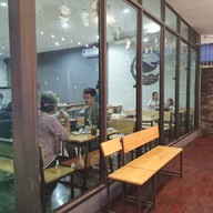 ปลาวาฬใจดี สุกี้&ชาบู ซอยมัยลาภ