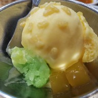 ปลาวาฬใจดี สุกี้&ชาบู ซอยมัยลาภ