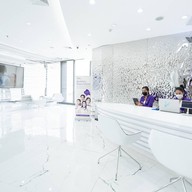 V Square Clinic Botox Filler Center Siam Square One ชั้น 6