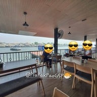 บรรยากาศ peanocchio ท่าวังหลัง