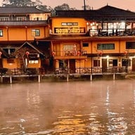 นงนุชรีสอร์ท