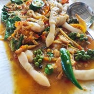 เมนูของร้าน บ้านครัวทะเล ชะอำ ชะอำ