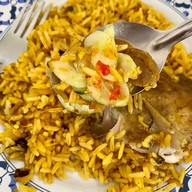 เมนูของร้าน ข้าวหมกไก่แม่เขียวท่าม้า