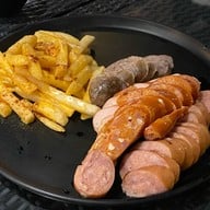 Flann O'Brien's เมืองทองธานี