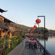 นงนุชรีสอร์ท