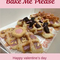 Bake Me Please ครอฟเฟิล&เครื่องดื่ม