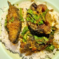 ข้าวมันไก่ ข้าวหมกไก่ ก๊ะสาว บังโกตา