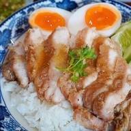 สุกี้น้ำและสุกี้แห้ง-ร้านสุกี้หมีปรุง ไทรน้อย