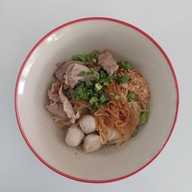 เมนูของร้าน ก๋วยเตี๋ยวเรืออยุธยาส.สาลี่ เศรษฐีเรือทอง สาขาชลบรี