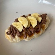 กล้วยทับสองพี่น้อง