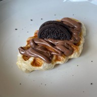 กล้วยทับสองพี่น้อง