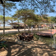 ก๋วยเตี๋ยวสุโขทัย สนามบินสุโขทัย