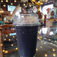 เมนูของร้าน เด่นสุด ๆ คาเฟ่ กาญจนบุรี