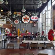 บรรยากาศ เด่นสุด ๆ คาเฟ่ กาญจนบุรี