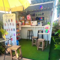 I-Aof Mokapot กาแฟสด ชา ผลไม้ปั่น คลองรั้งสายใน หน้าตลาดรุ่งหิรัญ