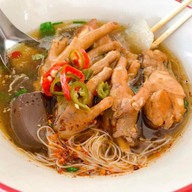 เก๋ก๋วยเตี๋ยวปลา