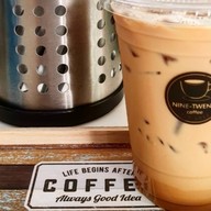 ไนน์ทเวนตี้คอฟฟี่ กาแฟสด ขนมโตเกียว รามคำแหง 24
