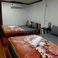 นงนุชรีสอร์ท