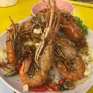 เฮียอ้วนซุปเปอร์เล้ง