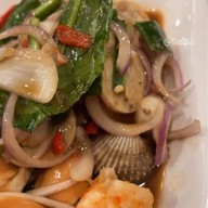 ก้างใหญ่ ไก่ย่าง พัฒนาการ Pattanakarn