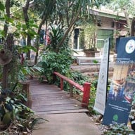 บรรยากาศ สวนซ่อนศิลป์