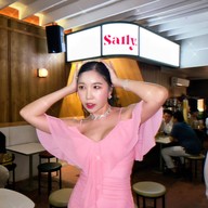 Sally. Phuket Old Town