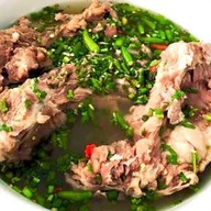 ก๋วยเตี๋ยวต้มยำตำลึงนายเอก ชะอำ เพชรบุรี สาขาเพชรบุรี ชะอำ