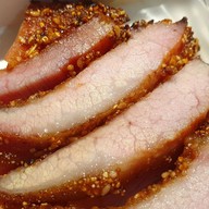 เจ๊แดงสามย่าน ส้มตำ คอหมูย่าง ฟิวเจอร์พาร์ค