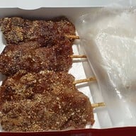 เจ๊แดงสามย่าน ส้มตำ คอหมูย่าง ฟิวเจอร์พาร์ค