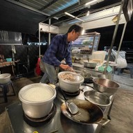 ร้านโจ๊กเจมส์