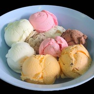 ปังปิ้งคูณ(ปังปิ้ง,ไส้ทะลัก,ปังเย็น&เครื่องดื่ม) ถนน เจ็ดยอด-ช้่างเคี่ยน