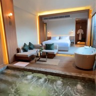 K2 L'amour pool villa