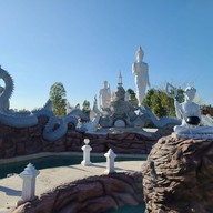 วัดไตรสามัคคี