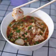 ก๋วยเตี๋ยวไก่รวนคุณสุ