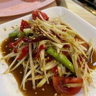 ร้านลาภแซ่บโคขุนโพนยางคำ