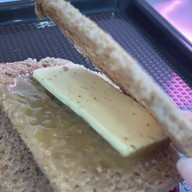 Ya Kun Kaya Toast บางจาก เจริญกรุงตัดใหม่