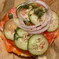 เมนูของร้าน MONTY’S