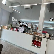 Tab white ร้านกาแฟ TAB WHITE ปราจีนบุรี