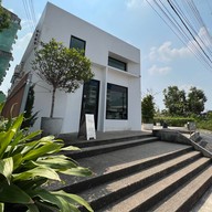 Tab white ร้านกาแฟ TAB WHITE ปราจีนบุรี