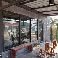 บรรยากาศ บ้านขนม เมืองกาญจน์ by palm