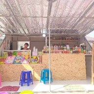 นานาผลไม้สดดองราชฎัช(ทางลงไปหนองหล่ม)ย้ายมาจากหน้าธกส