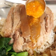 เมนูของร้าน ขาหมูแซ่โล้ว สูตรต้นตำรับ ภูเขาทอง