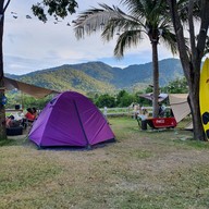 สระ ลาน ลม camp&cafe