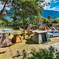 สระ ลาน ลม camp&cafe