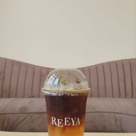 เมนูของร้าน Reeya Coffee & Bistro